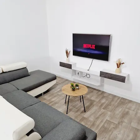 Appartement Au Bon Plan à Maubeuge Extérieur photo