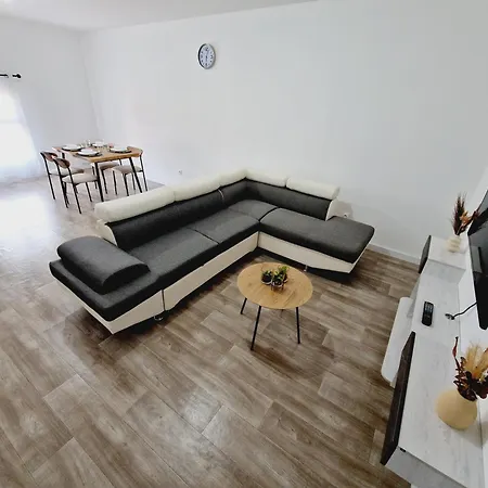 Appartement Au Bon Plan à Maubeuge Extérieur photo