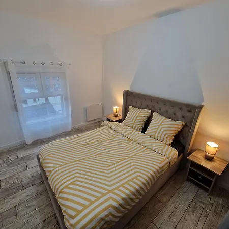 Appartement Au Bon Plan à Maubeuge Extérieur photo