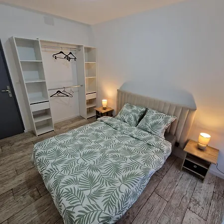 Appartement Au Bon Plan à Maubeuge Extérieur photo