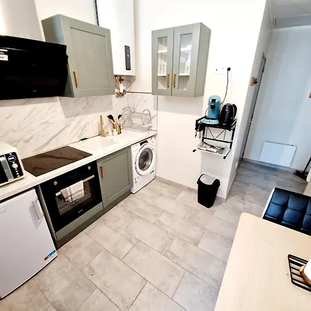 Appartement Au Bon Plan à Maubeuge Extérieur photo