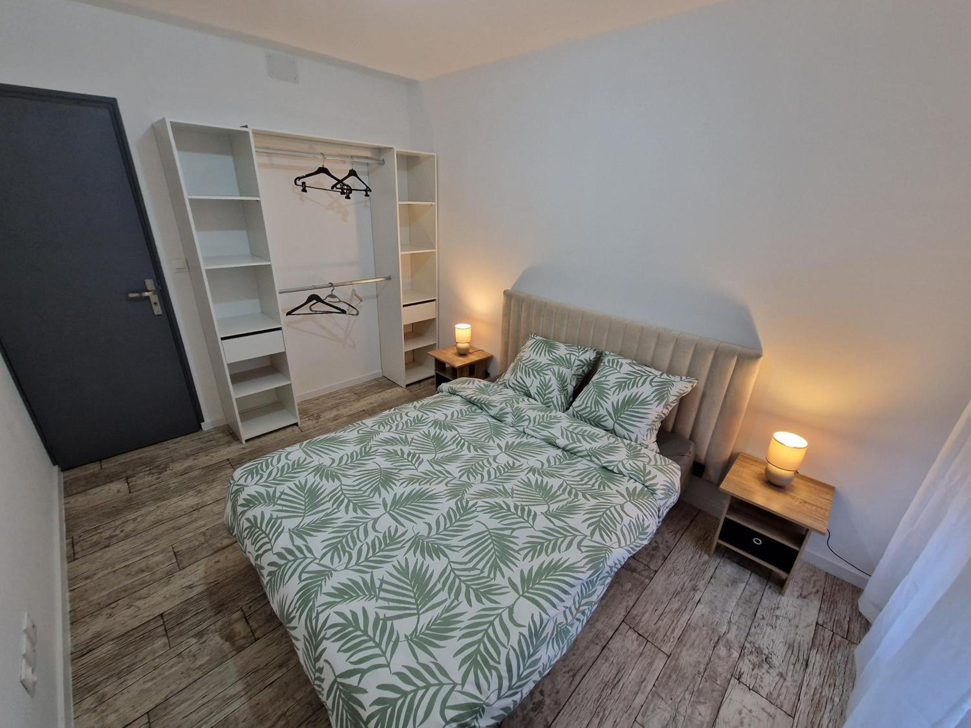 Apartment Au Bon Plan